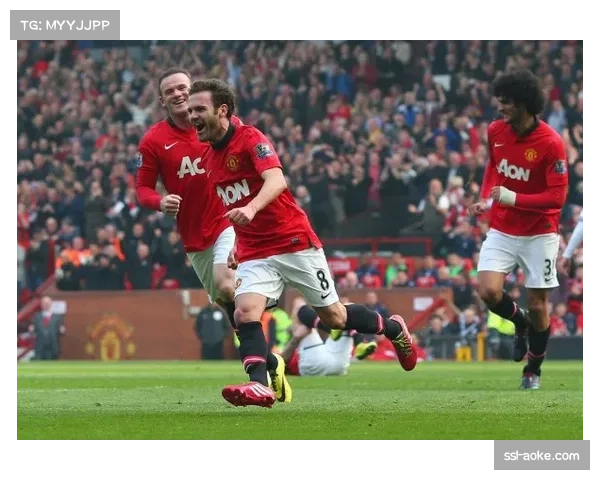 “英超官方数据:曼城对阵维拉一役,罗德里完成全场最高的12次攻防转换拦截”